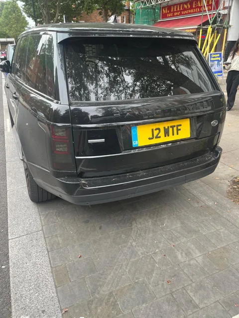 J2 WTF on a Land Rover