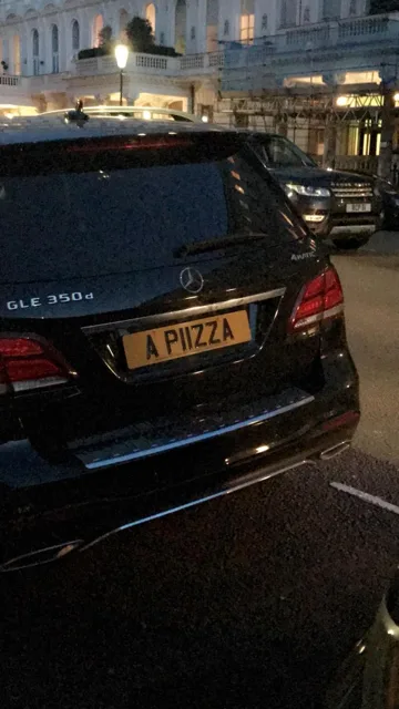 A P11ZZA