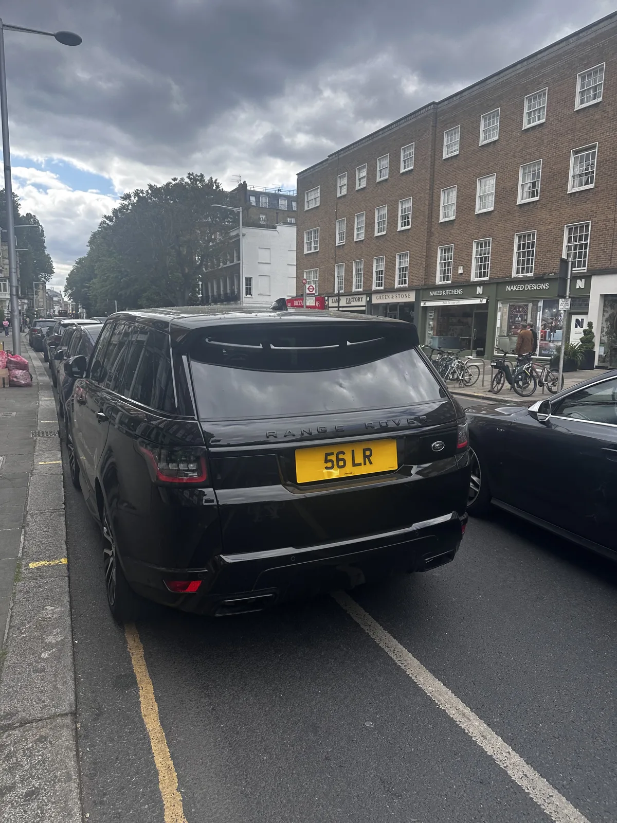 56 LR on a Land Rover Range Rover Sport
