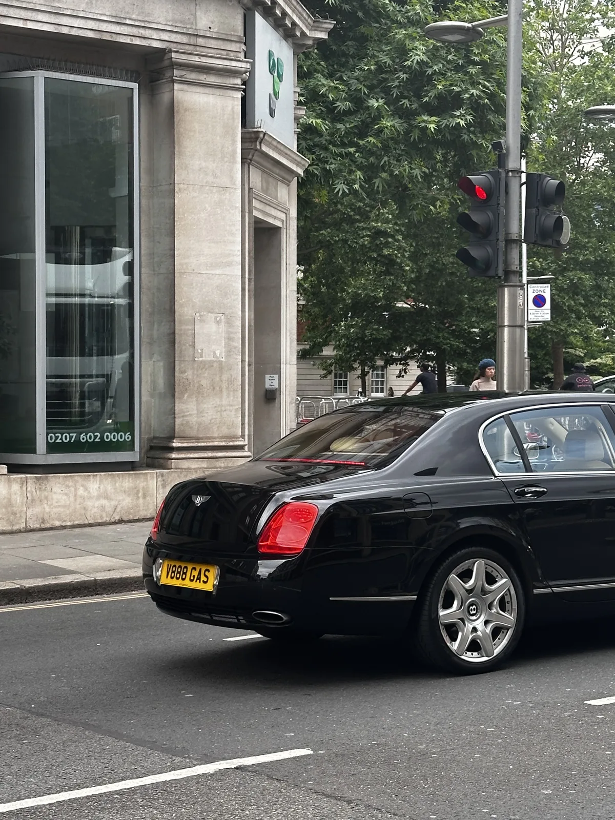 V888 GAS on a Bentley Continental Flying Spur