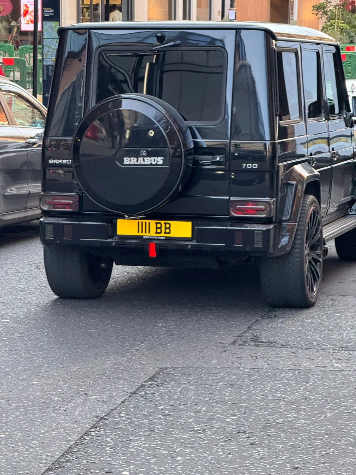 1111 BB on a Mercedes-Benz G-Class (Brabus 700)