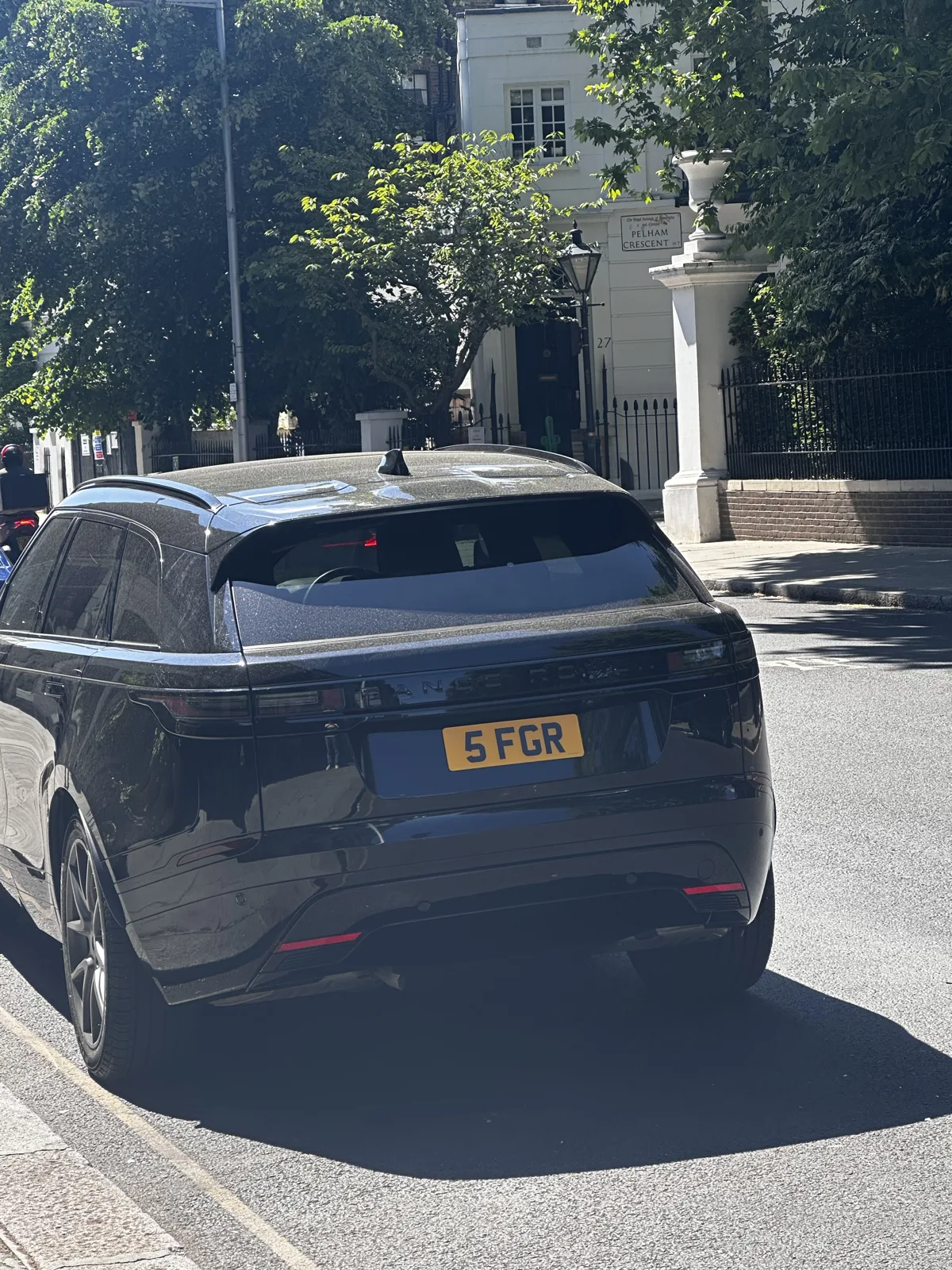 5 FGR on a Land Rover Range Rover Velar