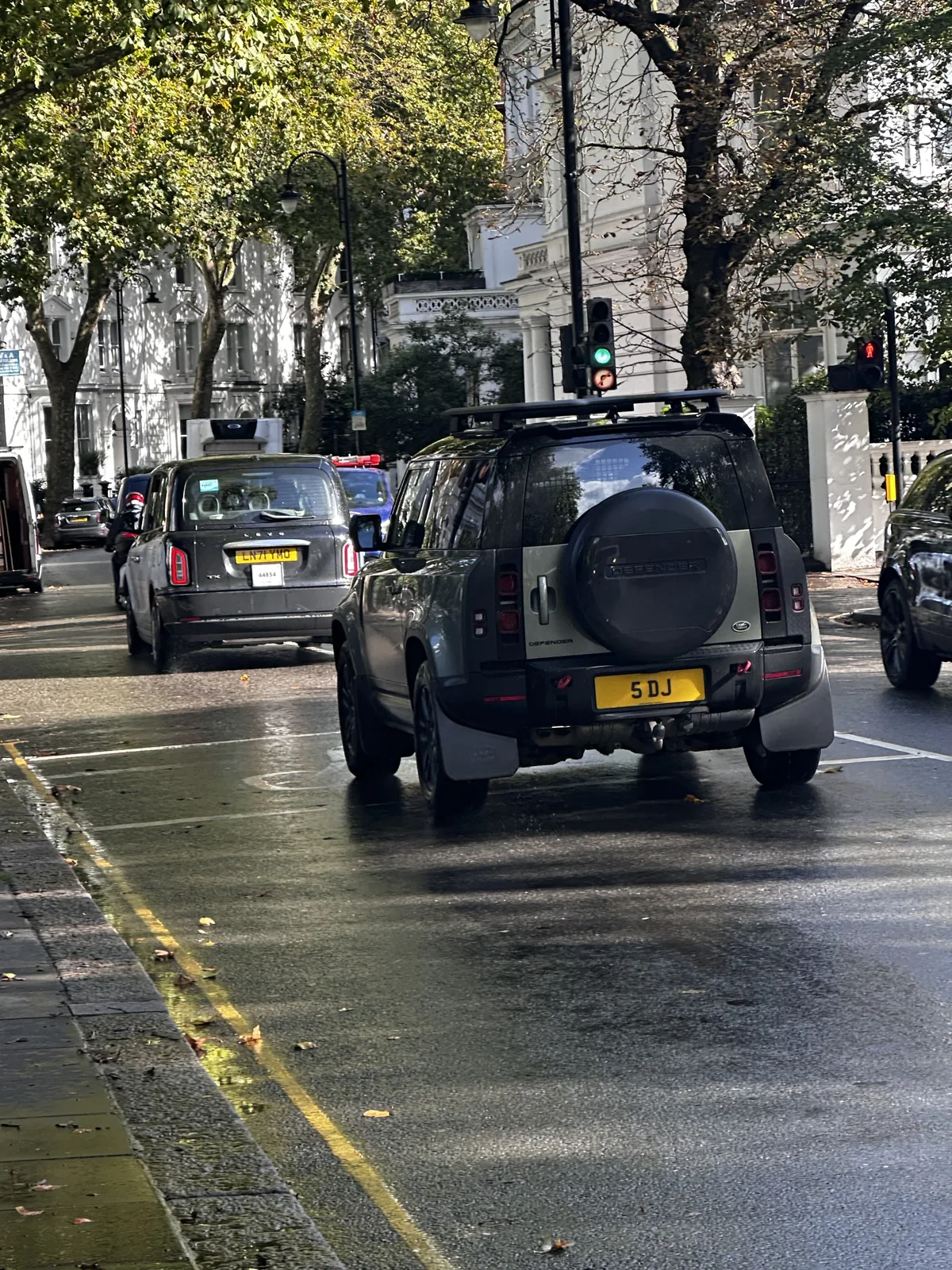5 DJ on a Land Rover Defender