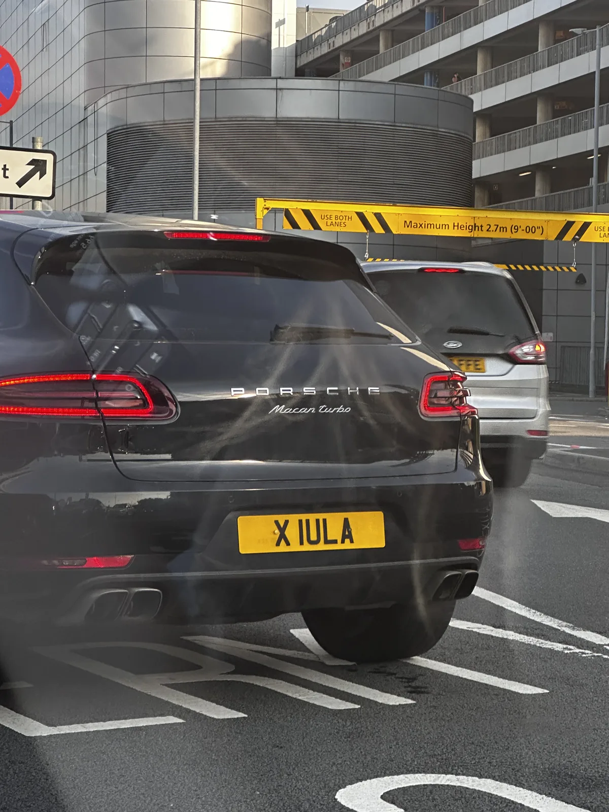 X1ULA on a Porsche Macan Turbo