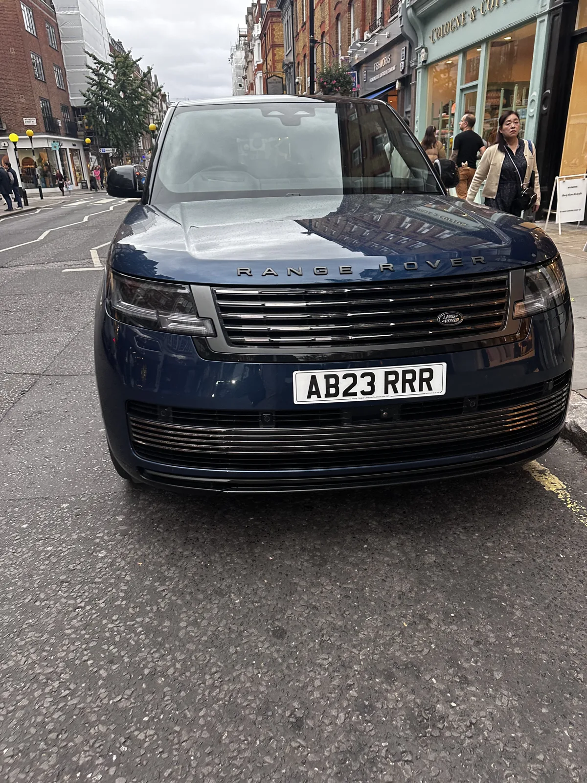 AB23 RRR on a Land Rover Range Rover